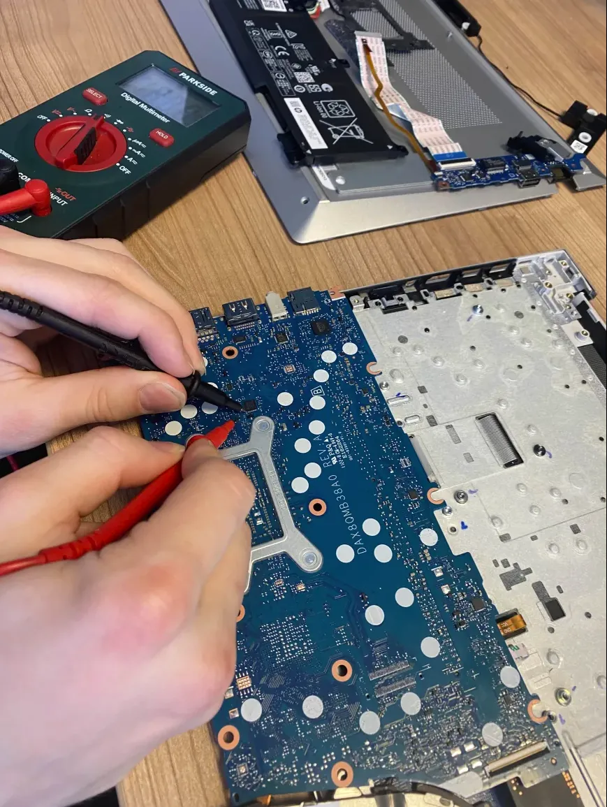 Finding larger pins with a multimeter